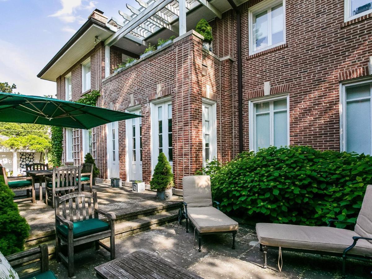 Bishops Hall (Adults Only) Oak Park Exterior foto